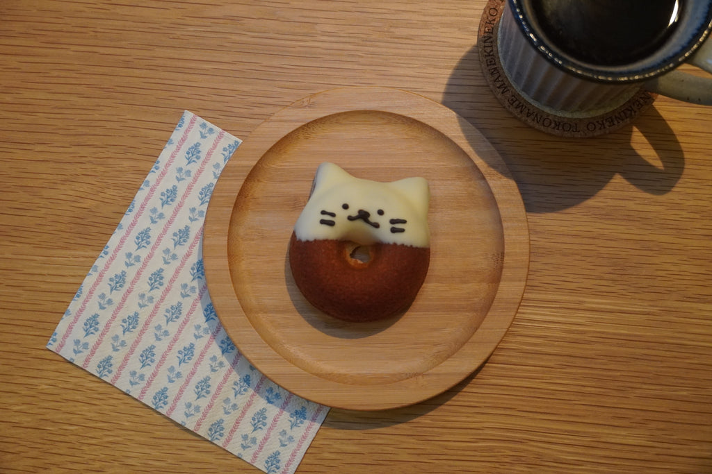 White Cat Baked Doughnut