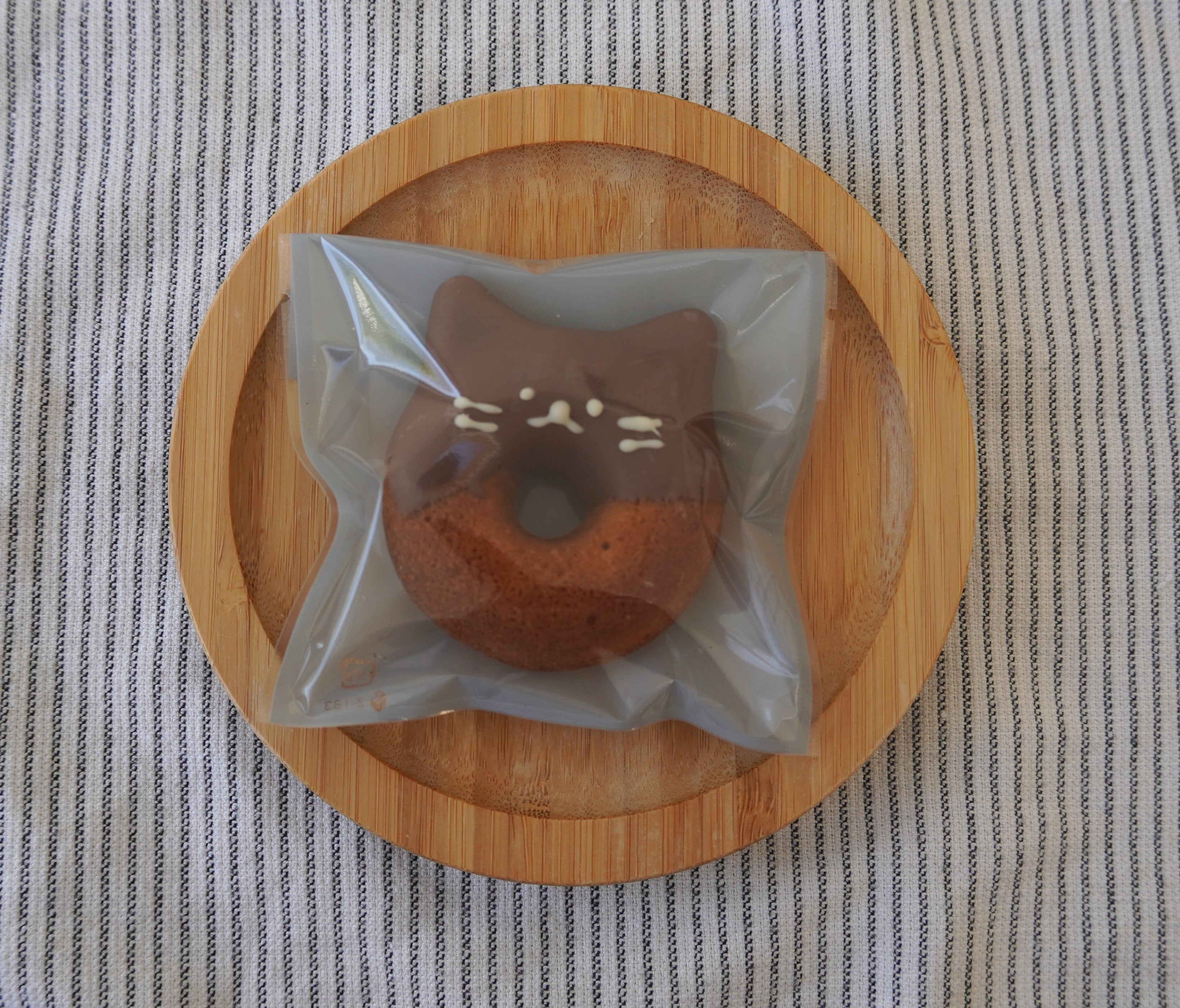 Milk Chocolate Cat Baked Doughnut